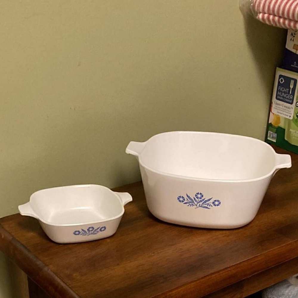 Vintage Cornflower Corning Ware P-2 1/2_B and Petite Dish P_41 - Picture 2 of 12